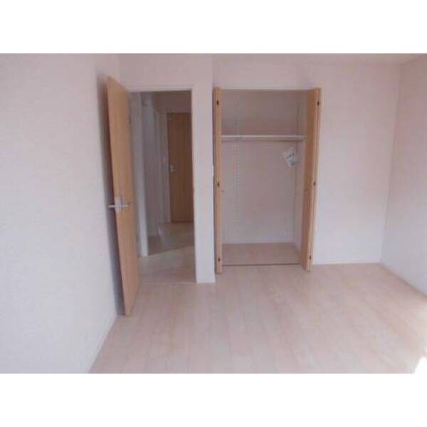 クレイドルガーデン厚木市山際第26　1号棟 収納