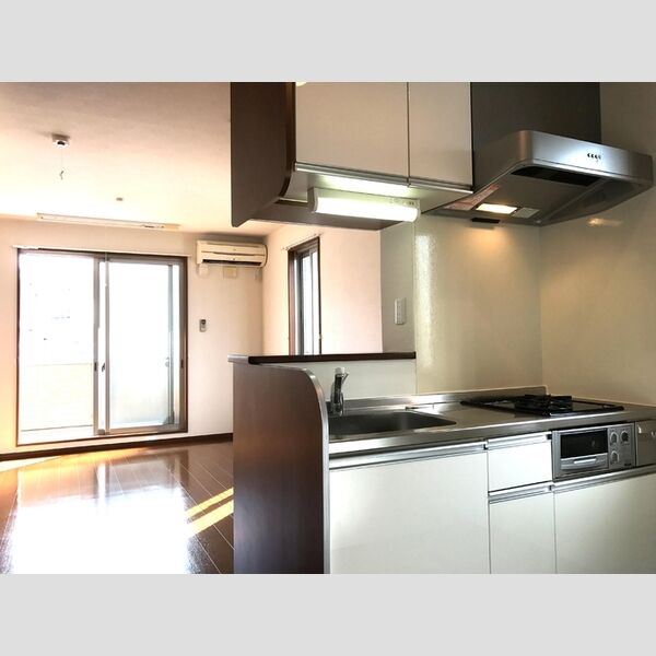 コルナス蒲田 303号室　キッチン