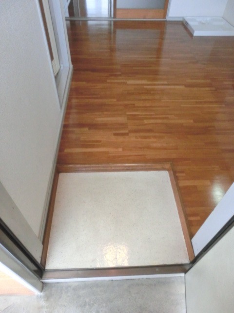 アーバン光ヶ丘 玄関