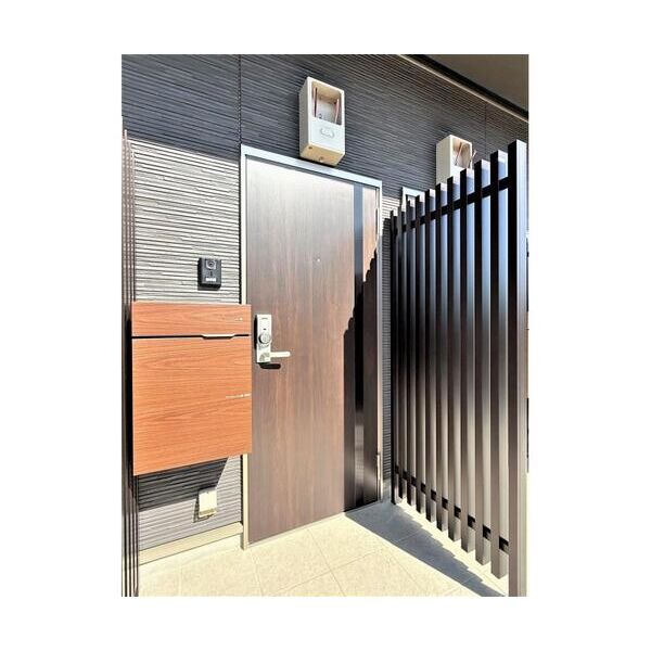 フォレストヴィラ所沢中富 玄関