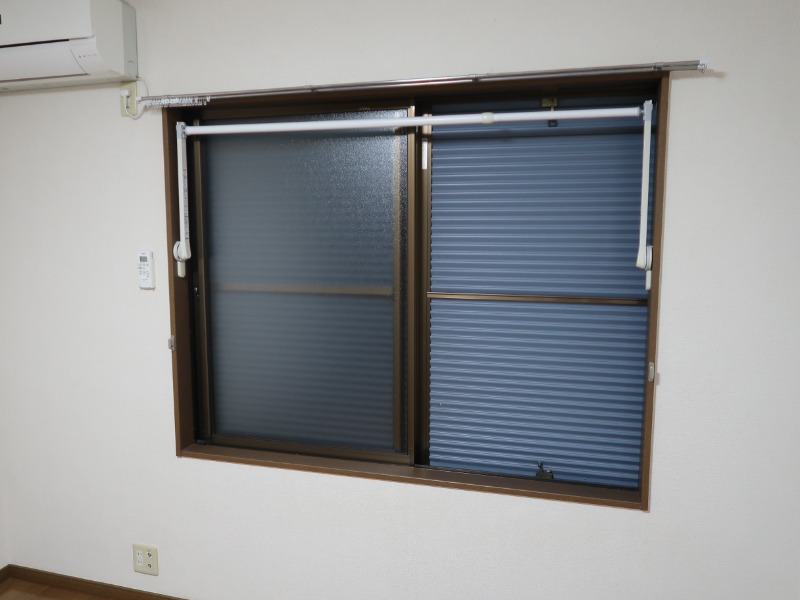 シャインヒル1階 ※別部屋写真参照
