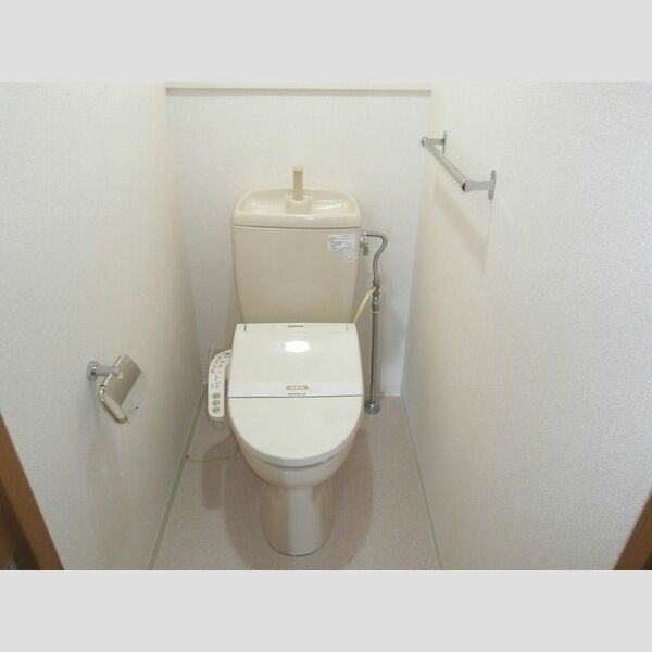 ハビテーションWADAⅢ トイレ