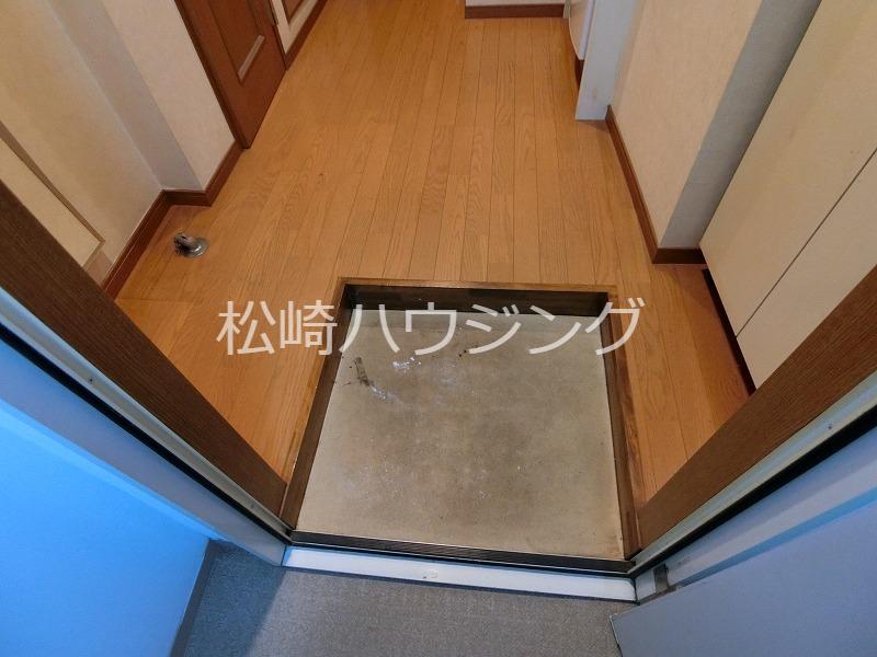 本町ＳＤビル 玄関