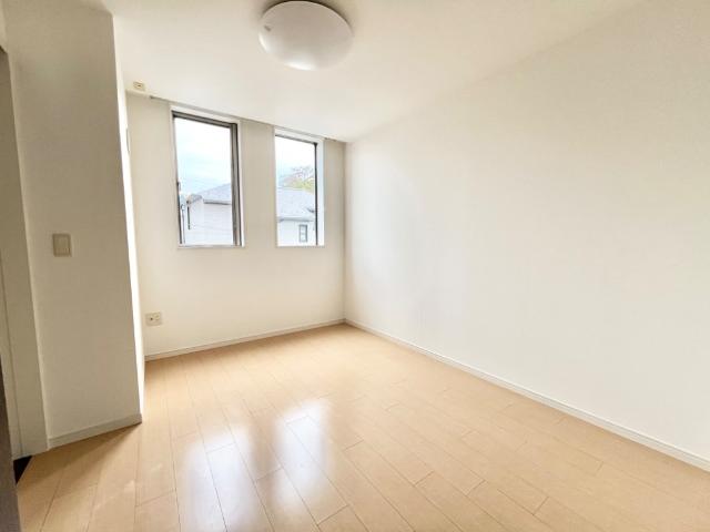 ベル・グランディ 洋室