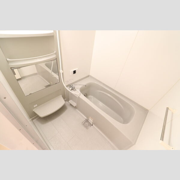 ラフィネ・ドミール　壱番館 浴室