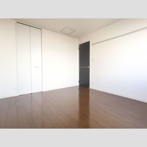 ベイサージュ203号室 洋室7帖