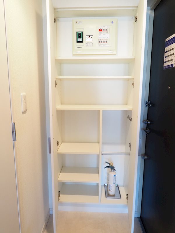 レジディア四谷三丁目7階 収納