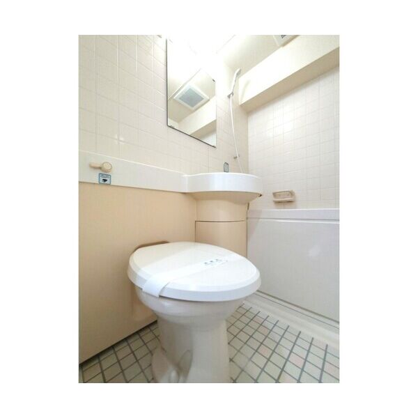 サークビルズ703号室 トイレ