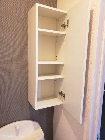 マレアガーデン新横浜Ｅ棟0106号室 収納