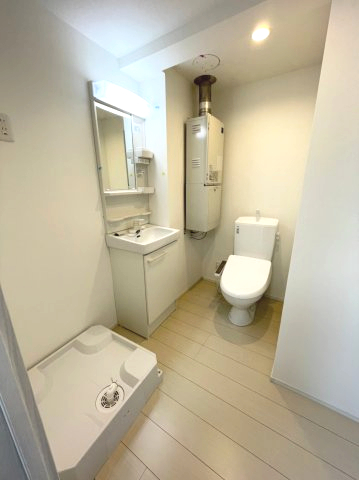 DENENCHOFU　TERRACE201号室 同建物別部屋の参考画像