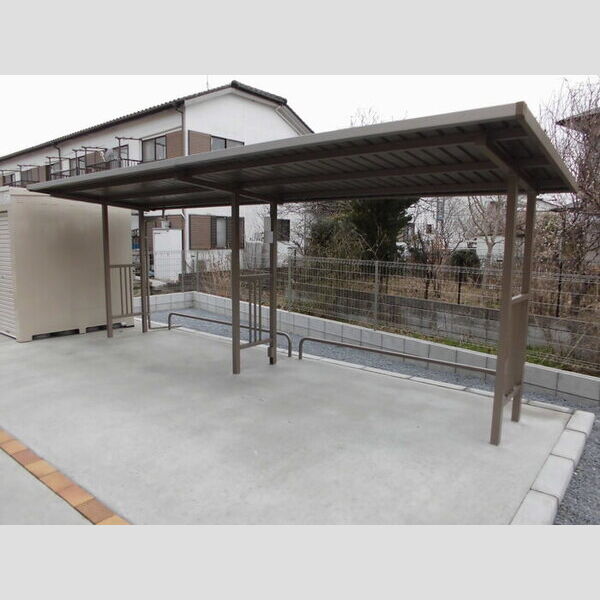 ハピネスⅢ103号室 駐輪場