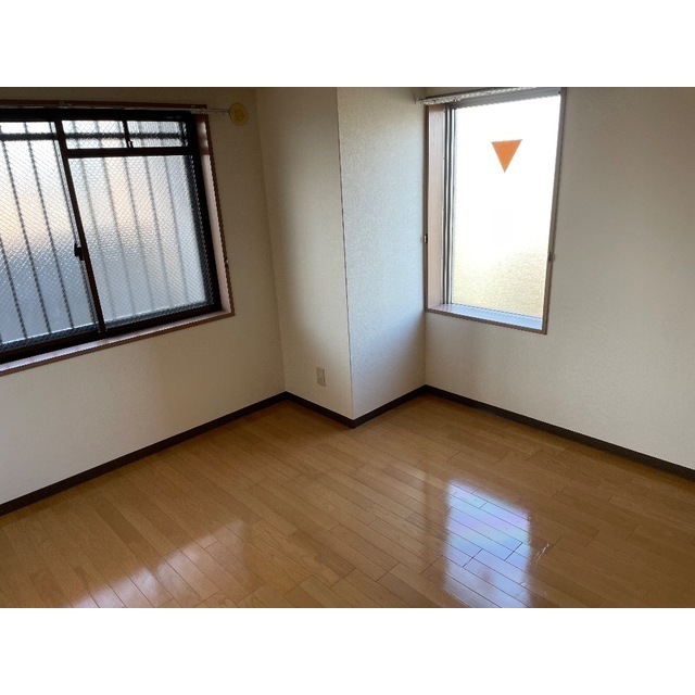 壽ビル605号室 内観