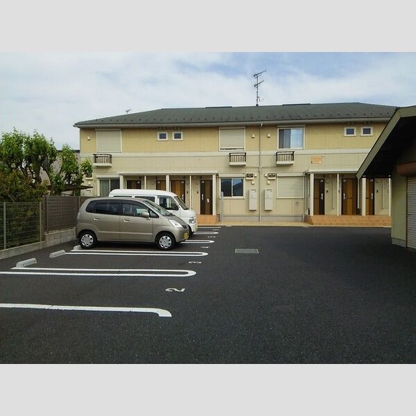 スタッピハウス 駐車場