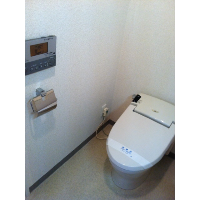 プレール・ドゥーク新宿御苑2階 同建物別部屋の参考画像