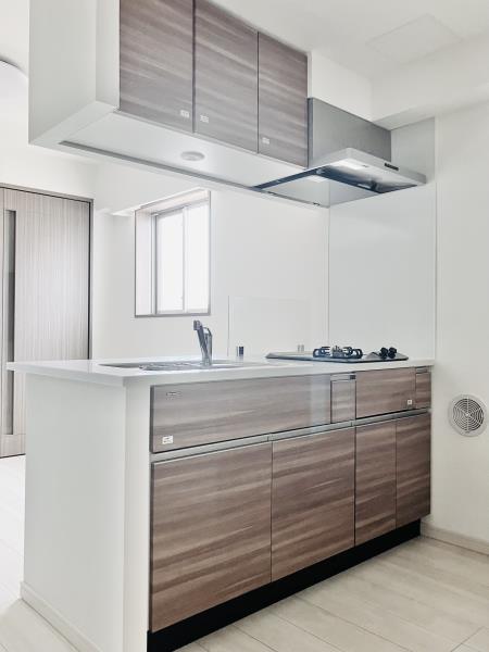 Ｄ’ｓ　ＶＡＲＩＥ三ノ輪レジデンス キッチン