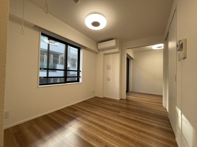 SYFORME MONZEN-NAKACHO205号室 ※同タイプ参考写真です（カラータイプが異なる場合がございます）