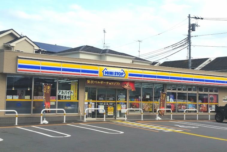 レオパレスチェロキーチーフ 周辺