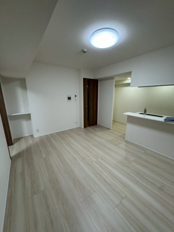 MAXIV西日暮里アレク?リアコート リビング