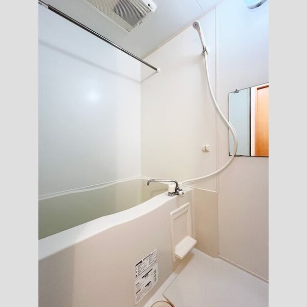 ウィルモアK・Ⅱ108号室 浴室