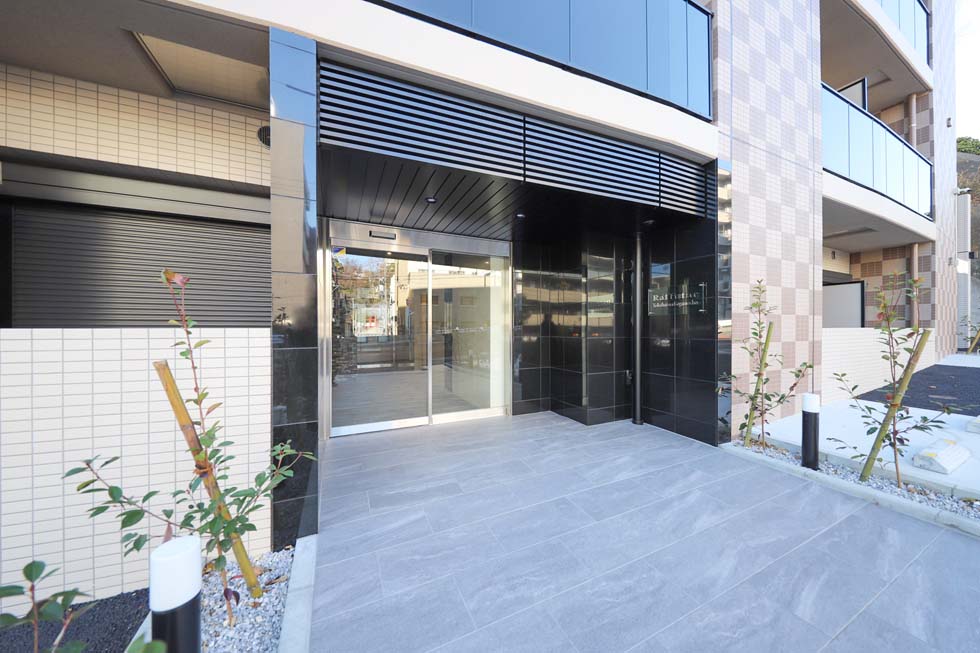 ラフィスタ横浜黄金町3階 外観