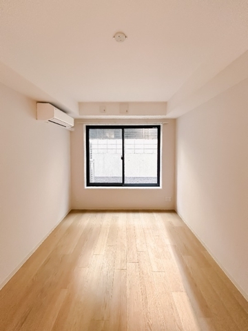 Ｌｉｂｅｒｔｅ沼袋1階 内観