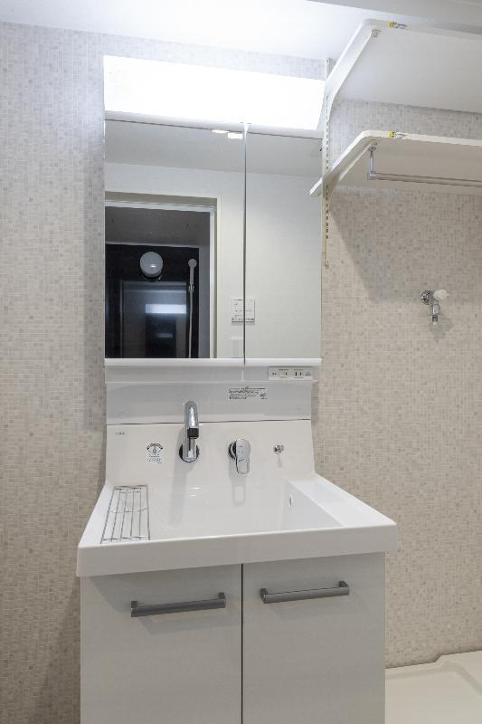 つばめハウス市川1階 洗面