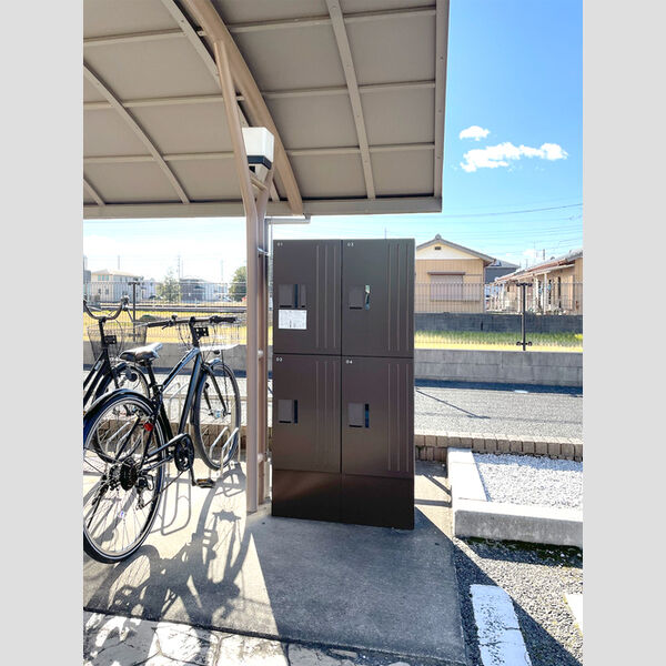 ソレアード　A 宅配ボックス