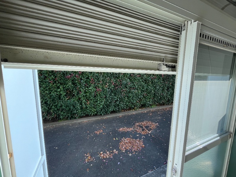 コリーヌ・F1階 ※別号室写真　シャッター