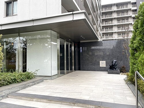 ライオンズ朝霞台ベルポート エントランス