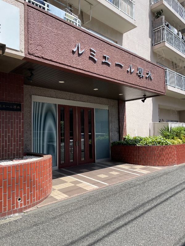 ルミエール厚木2階 エントランス