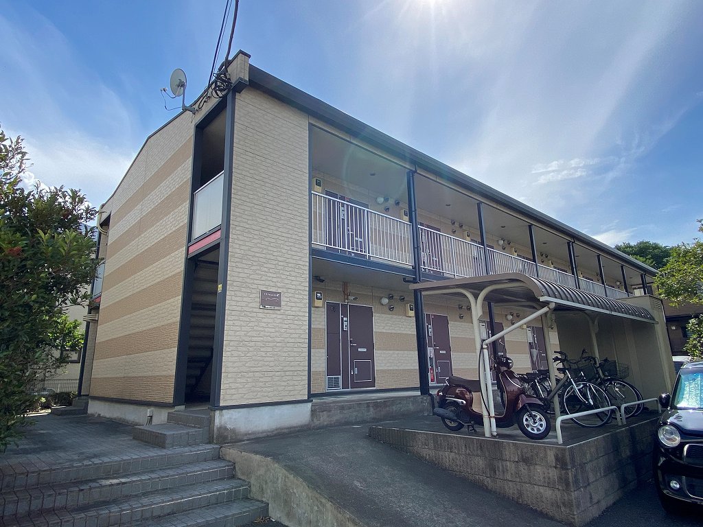 レオパレスけやきの外観画像