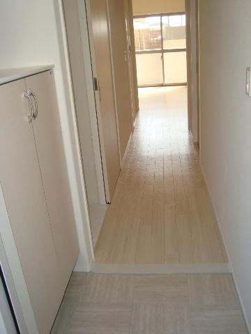 Ｆ＆Ｒ　Ⅱ202号室 玄関