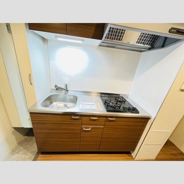 ファンディ平塚705号室 キッチン