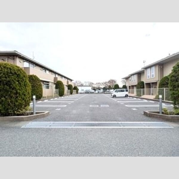 ロックコート　A203号室 駐車場