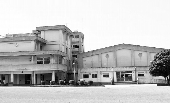 日だまりとそよ風のEspresso【西小中台団地2３号棟】 【中学校】千葉市立朝日ケ丘中学校まで772ｍ