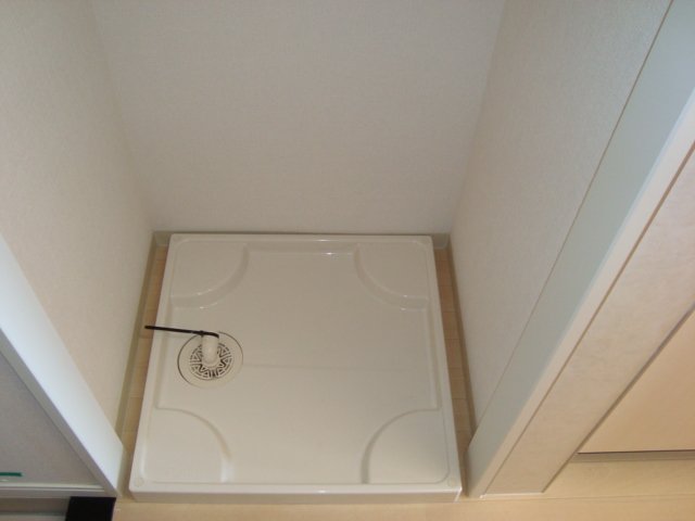 シャン　ドゥテ101号室 洗濯機置場