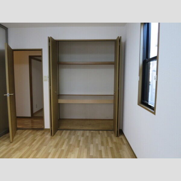 ハイカムール上本郷 収納