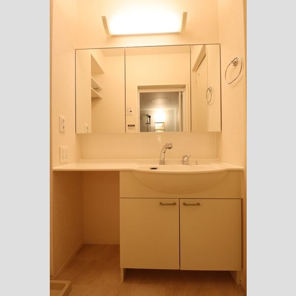 プティヴィラージュ　Ⅵ 洗髪洗面化粧台