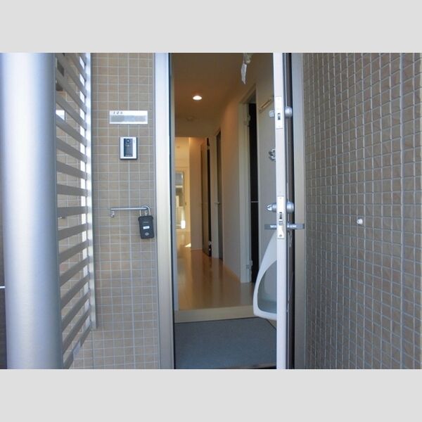 グランドゥール 玄関