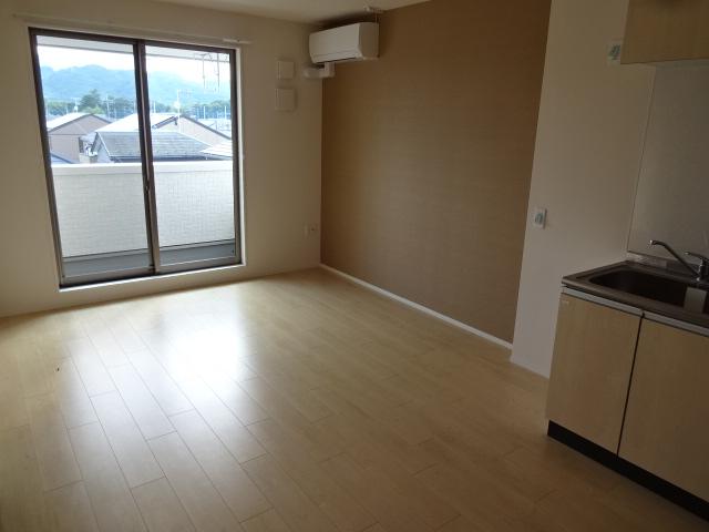 アストン・ベル リビング