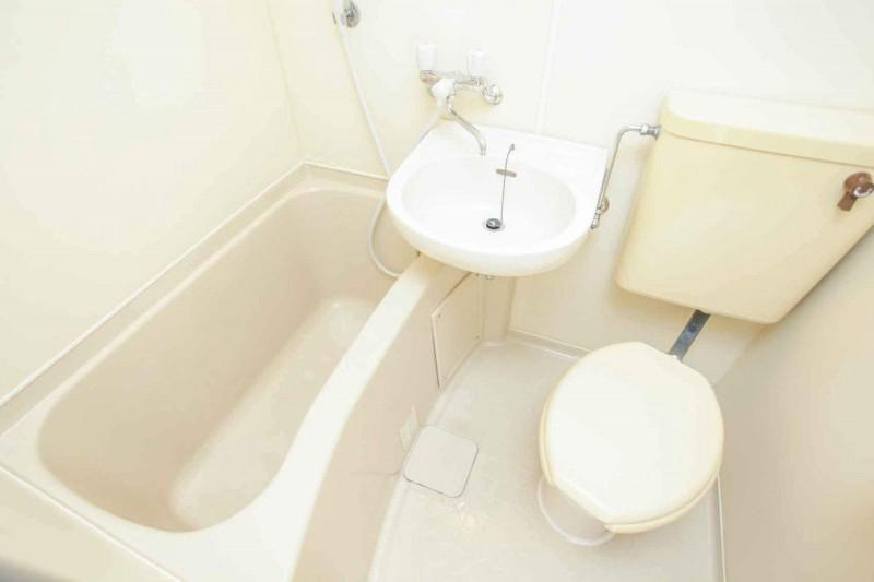 ホワイトエミネンス2階 部屋その他