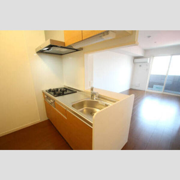 シトロンフレアⅢ あかるい木目調のキッチン。ガス3口グリル付♪