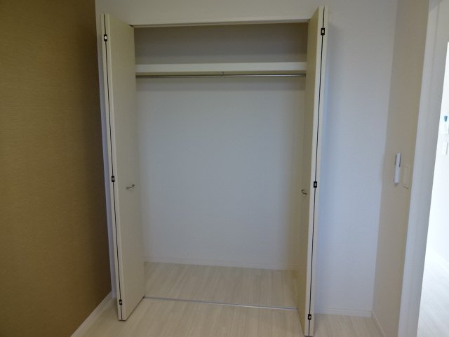 ブラッサムコート クローゼット