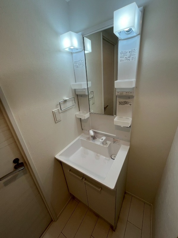 オーブリオン白金 洗面