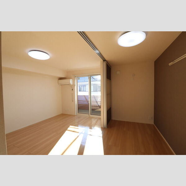 ラルゴ・エスポワール　Ⅱ202号室 洋室