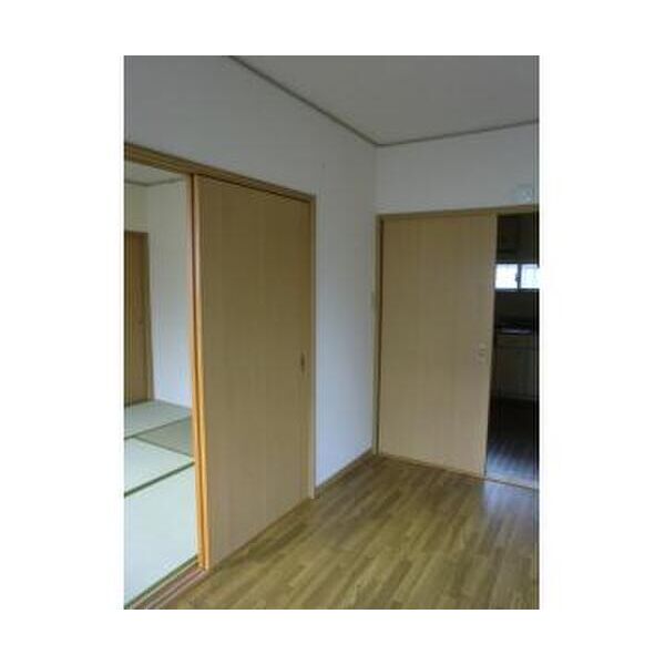 オラージュ大宮 リビング