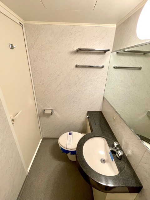 レジディア神田岩本町 洗面