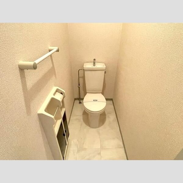 フレマリール鎌ヶ谷　A トイレ