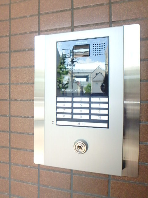 オーシャンハイツ5階 カメラ付きモニターオートロック