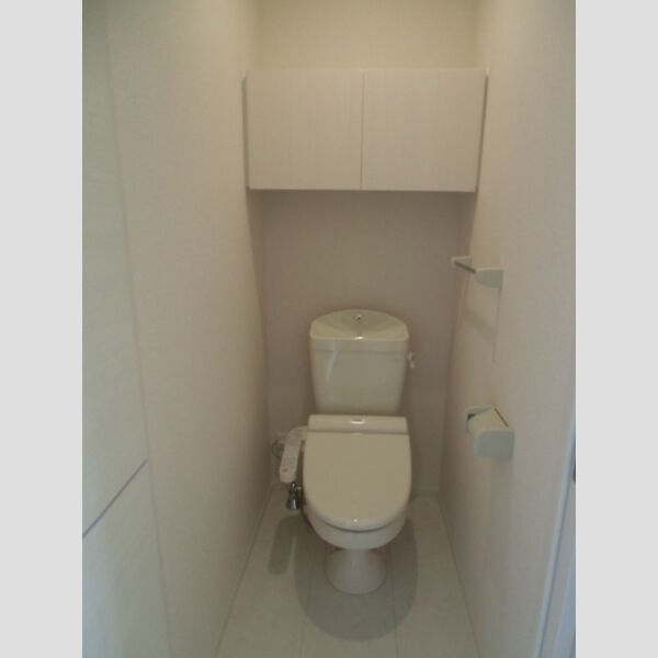 ソレイユ　B105号室 温水洗浄暖房便座